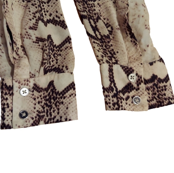 White House Black Market Snakeskin Print Silk Georgette Button Front Popover - Picture 10 of 16